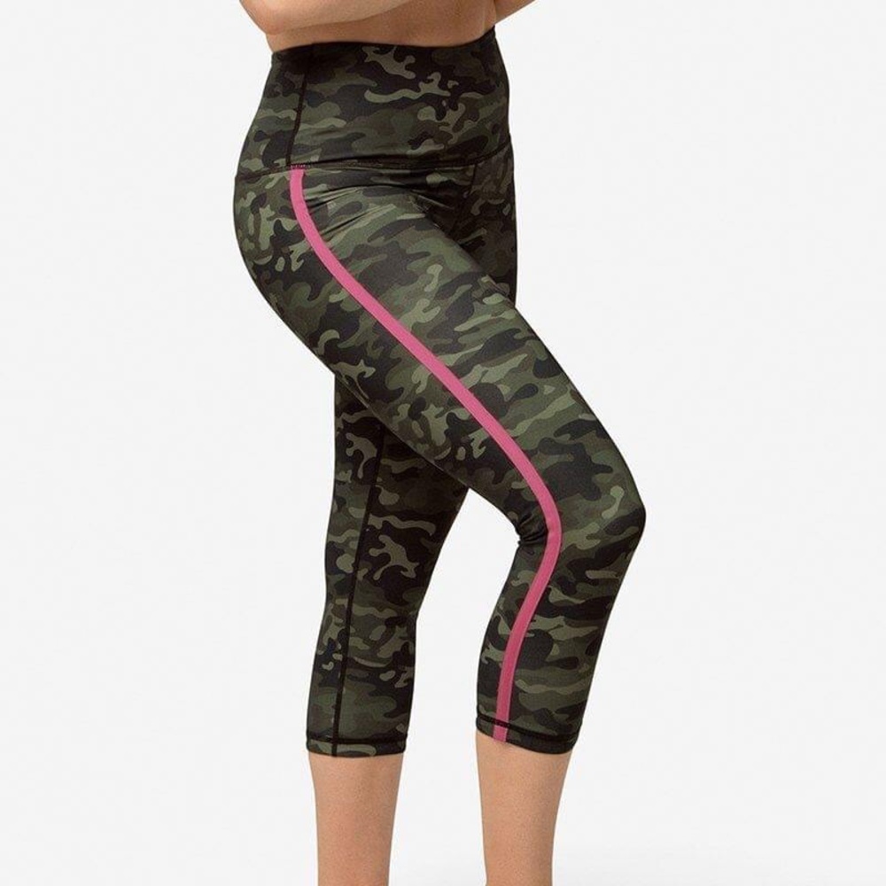 Ruby Ribbon Reversible Camo Active Leggings